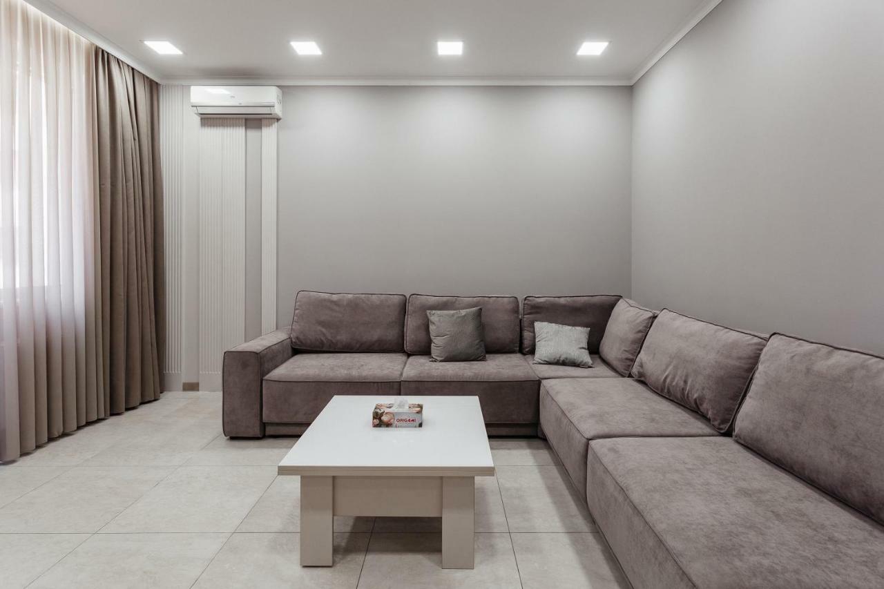 Feeria Apartment Odesa Exterior photo